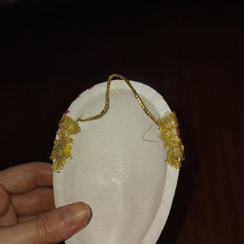 Hanging wall mask