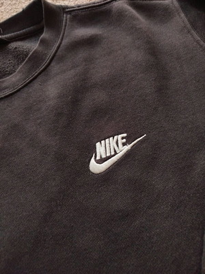 Nike fleece sweatshirt without hood used, size Medium, black with stain