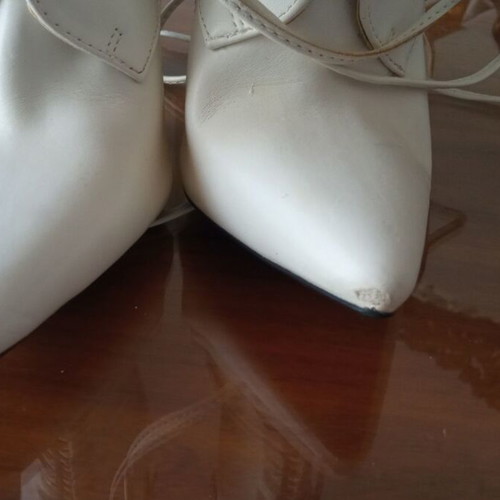 White lace-up ankle boots size 36