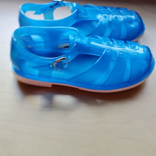 Sandals size 34 like new, blue