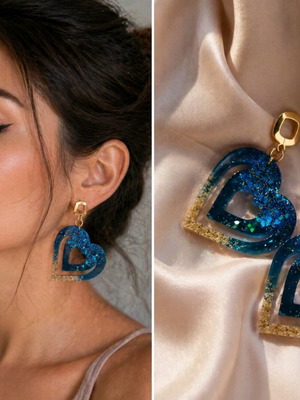 Handmade resin earrings with sand, blue, new