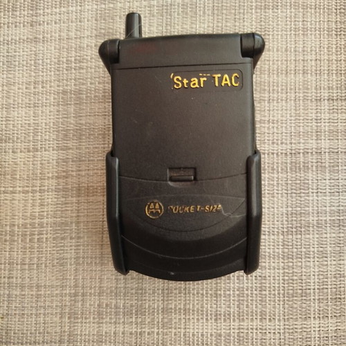 Motorola StarTAC Flip Phone Verizon Dual Band used for repair or parts