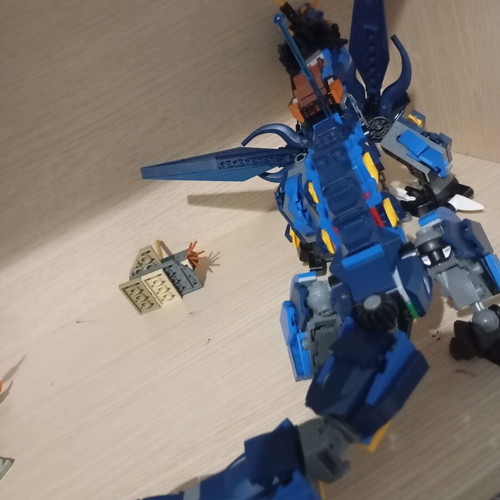 Stormbringer 70652 Lego Set Ninjago like new, Daddy No Legs figure only