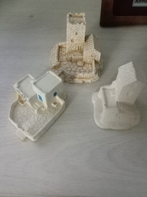 Ceramic decorative figurines handmade, new, small