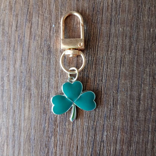Clover Keychain New Authentic