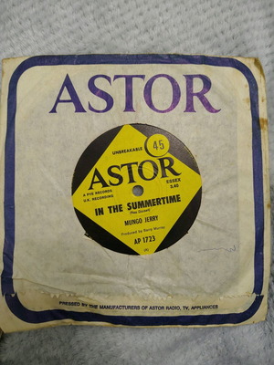 Mungo Jerry In The Summertime single used, rare Australian Astor edition