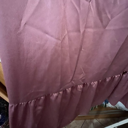 Satin skirt apricot small size like new, pink color