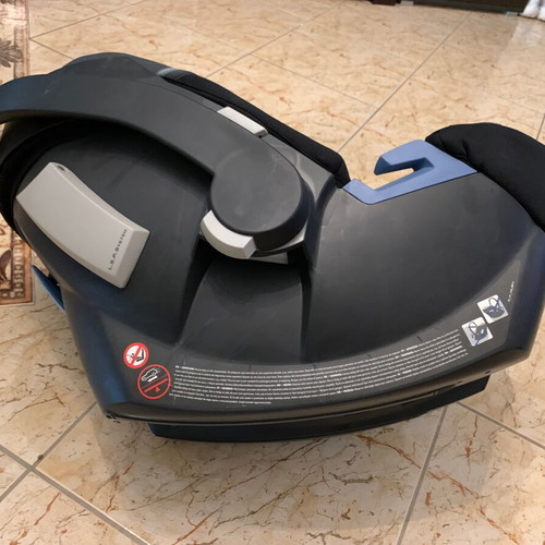 Cybex Aton 5 car seat like new 0-13 kg