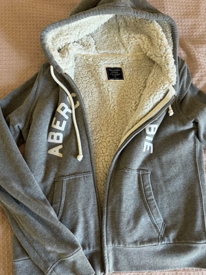 Abercrombie & Fitch women's grey hoodie jacket, size M