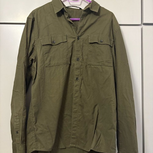 Bershka khaki shirt Large like new