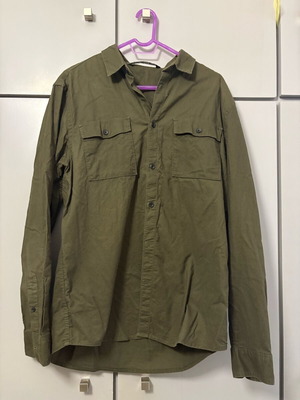 Bershka khaki shirt Large like new