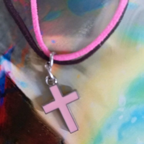Cross jewelry like new