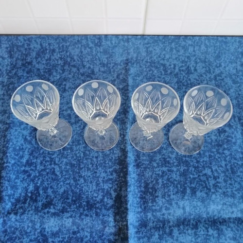 Harlequin crystal liqueur glasses set of 4 like new