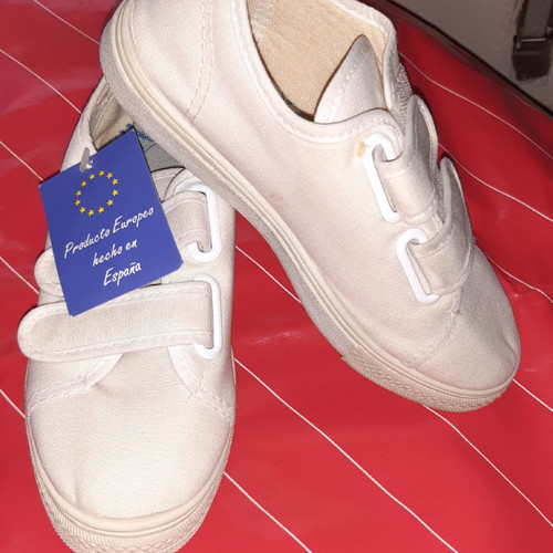 Sneakers Μούγερ unisex Νο 32 καινούργιο, made in Spain