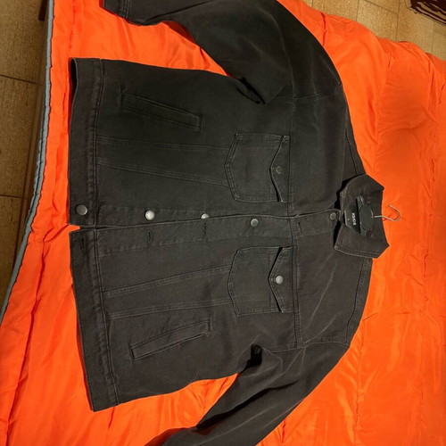 Black denim jacket size L new