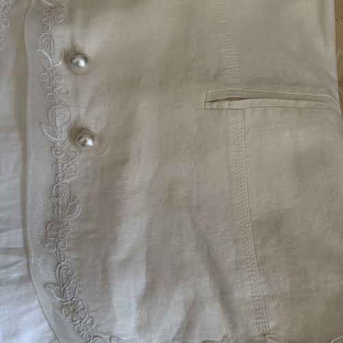 Suit with T-shirt like new, beige