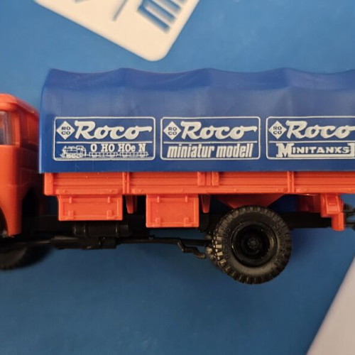 Roco Minitanks HO 1:87 collectible truck set of 5 with box