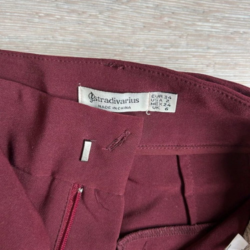 Stradivarius women's pants like new, red, size XS
