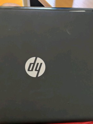 HP 15 лаптоп компютър