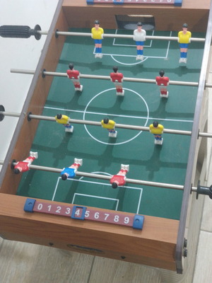 Foosball table game, missing ball