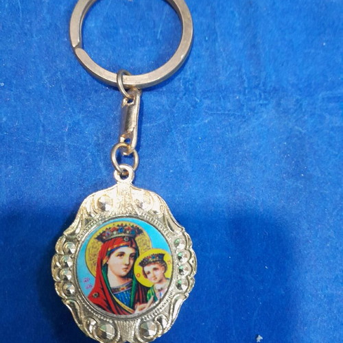 Christian keychains new, pack
