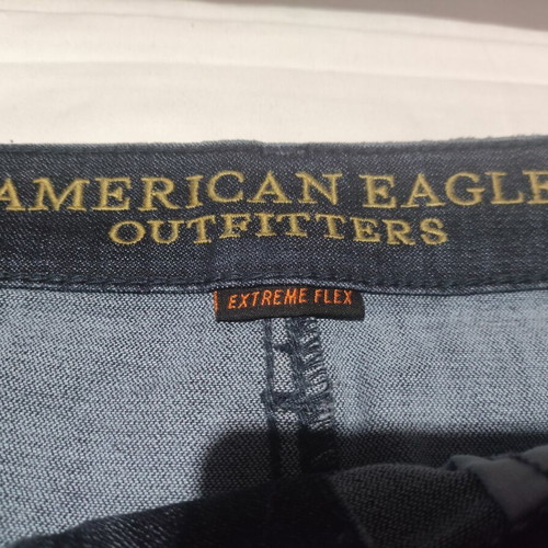 American Eagle Outfitters Extreme Flex Jeans 32x34 dark blue like new