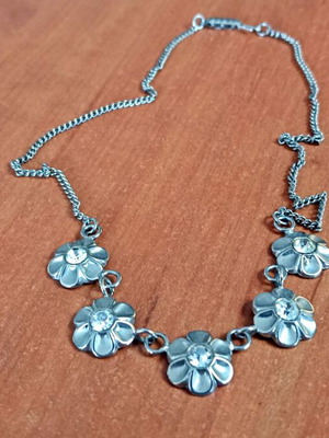 Beautiful flowers with stones like new