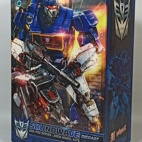 Soundwave AMK Pro Series Model Kit new with Ravage figure