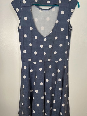 Cotton dress used, size Small