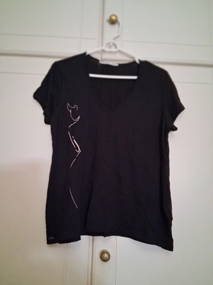 T-shirt Helmi black, like new, size L