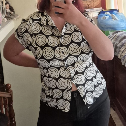 Y2K Spiral Print Blouse Used, Retro Abstract Shirt, Size M