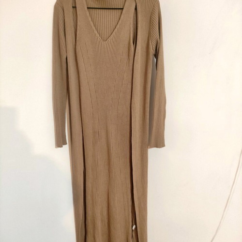Long dress set with matching cardigan like new, beige