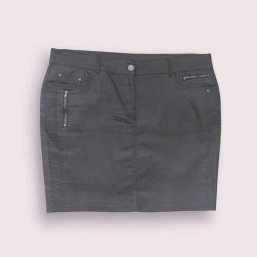 Kiabi XXL Waxed Skirt black, like new
