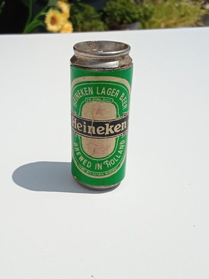 Vintage Heineken Beer Can Table Lighter used