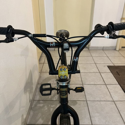 BMX Bullet bike with front and rear disc brakes