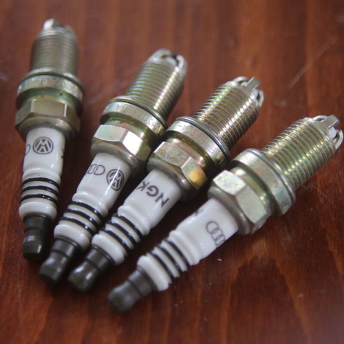 Volkswagen and Audi spark plugs new, set of 8 by NGK