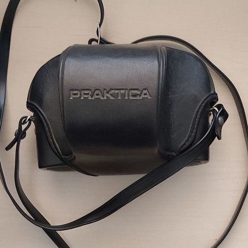 Praktica B200 ηλεκτρονική φωτογραφική μηχανή 35mm με φακό Pentacon 50mm MC μεταχειρισμένη