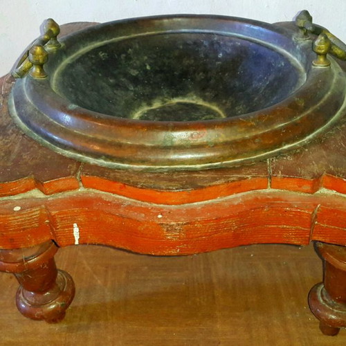 Vintage mangali used with wooden handmade base