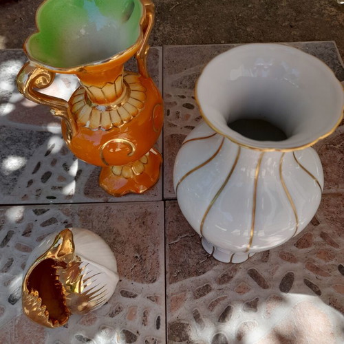Porcelain vases and decorative shell like new, set of 2 vases and 1 shell