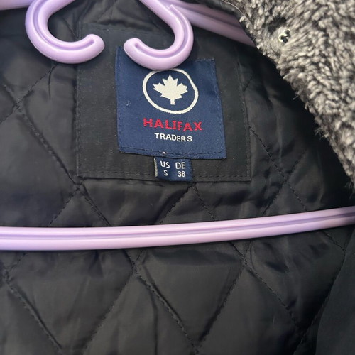 Blue women's jacket with detachable fur hood used