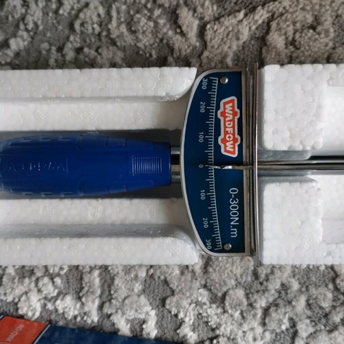 Torque wrench 1/2 new in box