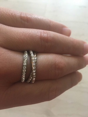 Rings set of 3 faux with rhinestones like new, silver