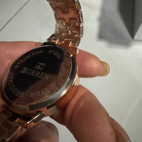 Curren women's watch new gold color