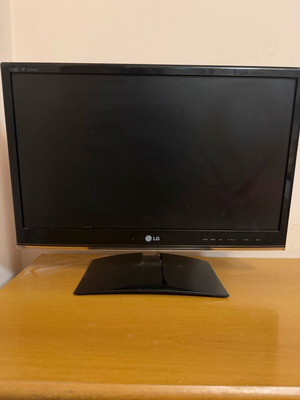 LG M2350DM 23 ιντσών monitor/TV Full HD μεταχειρισμένο με μειωμένη φωτεινότητα