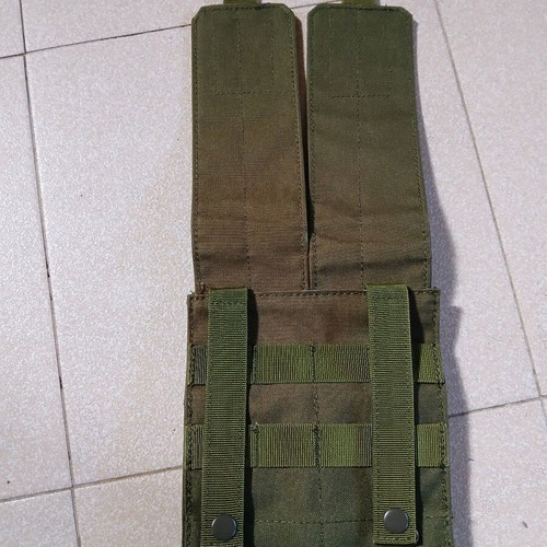 Magazine pouches 5.56 and paintball used, for five magazines