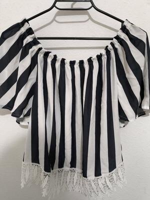 Striped blouse like new, blue and white with decorative hem