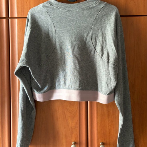 Nike cropped long-sleeve shirt XL like new, gray pink