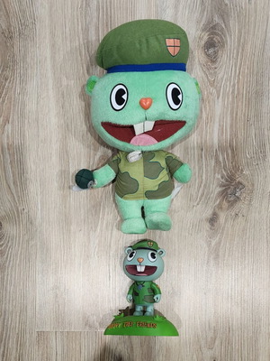 Συλλογή Happy Tree Friends λούτρινο και φιγούρα σαν καινούργια