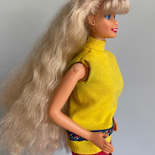 Mattel Barbie doll United Colors of Benetton 1990 used