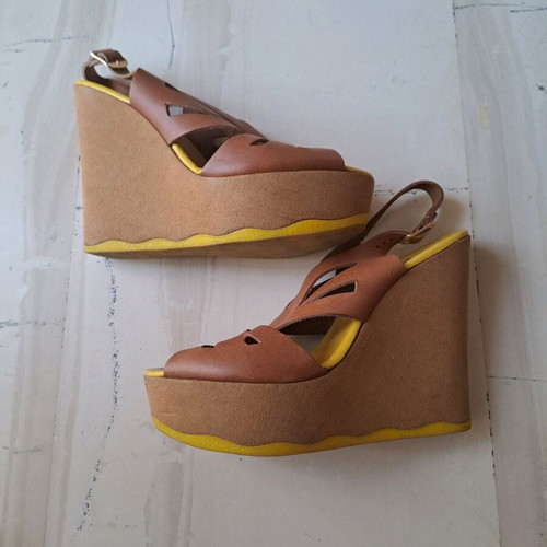 Ale leather platform sandals like new, brown